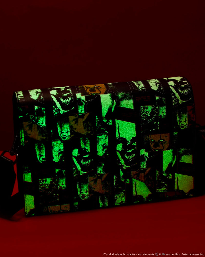 Load image into Gallery viewer, Loungefly Warner Brothers It Pennywise Crossbody
