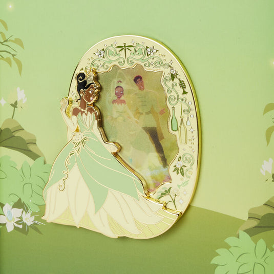Loungefly Disney Princess And The Frog Tiana Lenticular 3" Collector Box Pin - LF Lovers