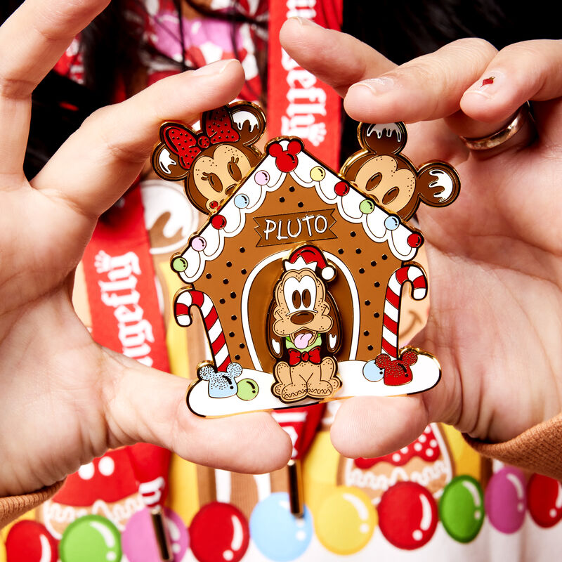 Load image into Gallery viewer, Loungefly Disney Mickey and Friends Gingerbread Pluto House 3 Inch Pin
