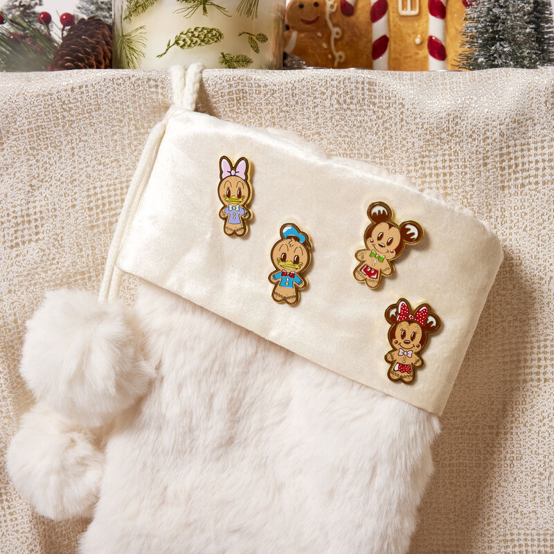 Load image into Gallery viewer, Loungefly Disney Mickey and Friends Gingerbread 4 PC Pin Set
