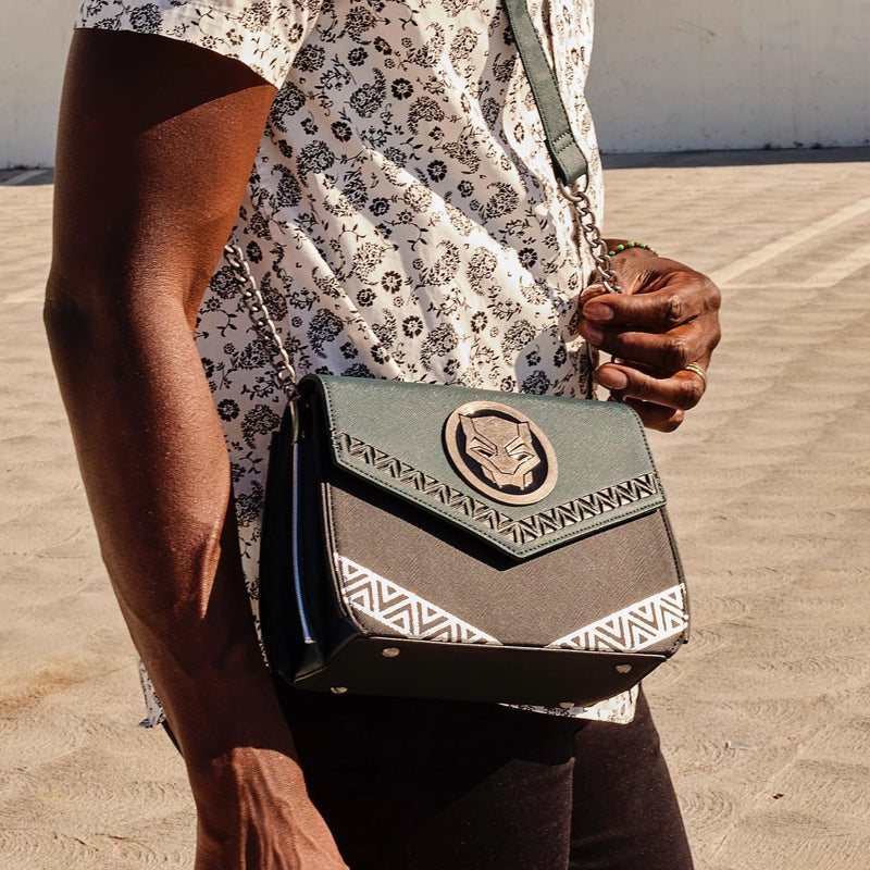Load image into Gallery viewer, Loungefly Marvel Black Panther Wakanda Forever Figural Crossbody Bag
