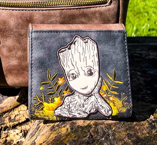 Load image into Gallery viewer, Loungefly Marvel Guardians of the Galaxy Groot Mini Wallet - EMEA Exclusive
