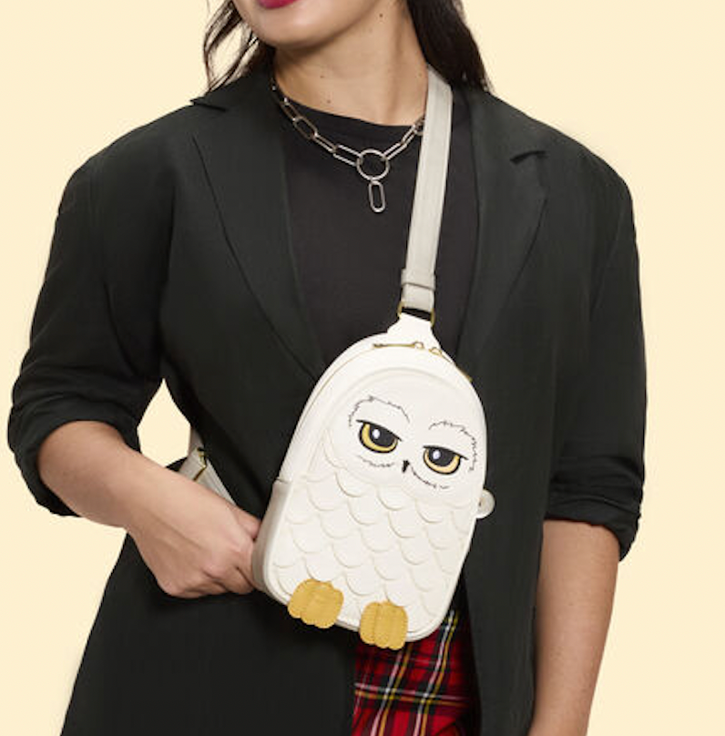 Load image into Gallery viewer, Loungefly Warner Brothers Harry Potter Hedwig Sling - LF Lovers
